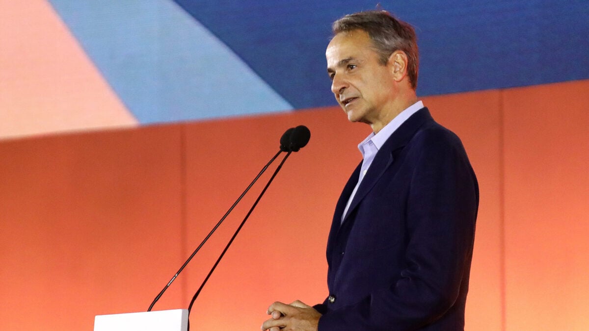 Ο Μητσοτάκης στοχεύει στο Κέντρο 1 Ο Μητσοτάκης στοχεύει στο Κέντρο
