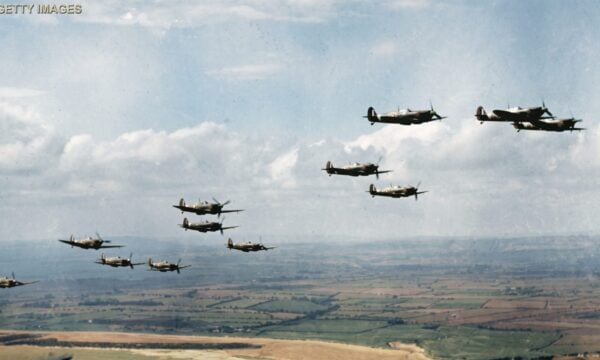 15 Σεπτεμβρίου 1940: Battle of Britain Day – ο σχηματισμός των 17 Spitfires και Hurricanes