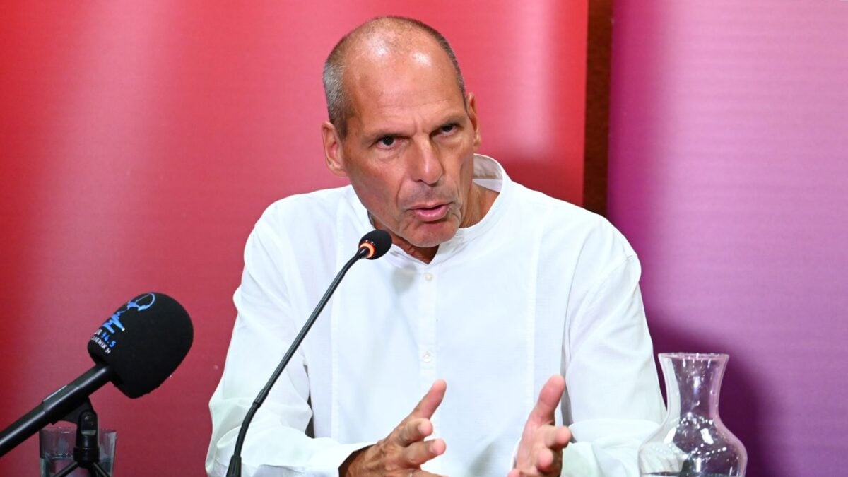 Βαρουφάκης στη ΔΕΘ: Παραπλανητική η ανάπτυξη – Αναγκαία η επανάκτηση του πλούτου που έχασε η κοινωνία 2 Βαρουφάκης στη ΔΕΘ: Παραπλανητική η ανάπτυξη – Αναγκαία η επανάκτηση του πλούτου που έχασε η κοινωνία