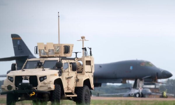 Βρετανία: Ασαφής ακόμη η έρευνα για τη βάση RAF Fairford – Επιμένουν οι φόβοι για εμπλοκή του Ιράν