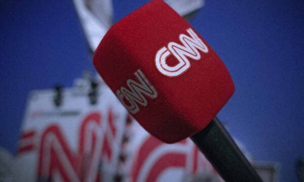 ΗΠΑ: Επανήλθε η πρόσβαση δημοσιογράφων του CNN και του MS NOW στον Λευκό Οίκο