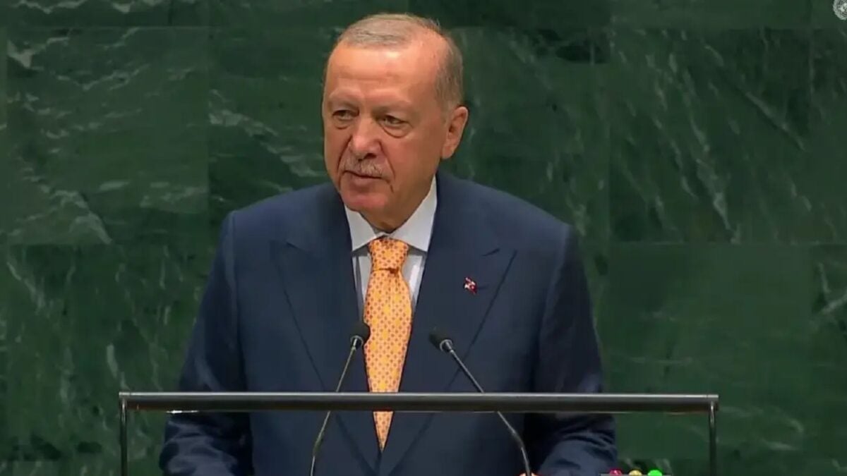 Ερντογάν στον ΟΗΕ: Ζήτησε αναγνώριση του ψευδοκράτους και επίλυση των ζητημάτων στο Αιγαίο με βάση το διεθνές δίκαιο 1 Ερντογάν στον ΟΗΕ: Ζήτησε αναγνώριση του ψευδοκράτους και επίλυση των ζητημάτων στο Αιγαίο με βάση το διεθνές δίκαιο