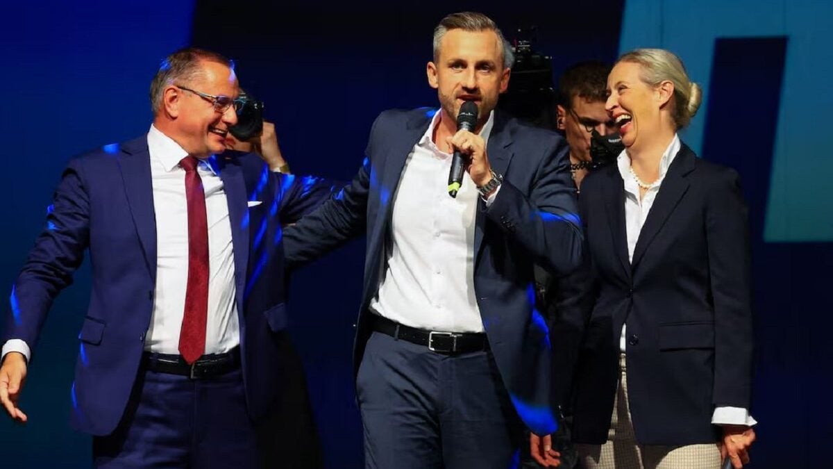 Politico: Ο Μασκ αποθεώνει το ακροδεξιό AfD, ο Τουσκ επικρίνει – «Ηλίθιοι ή προδότες όσοι πανηγυρίζουν» 1 Politico: Ο Μασκ αποθεώνει το ακροδεξιό AfD, ο Τουσκ επικρίνει – «Ηλίθιοι ή προδότες όσοι πανηγυρίζουν»