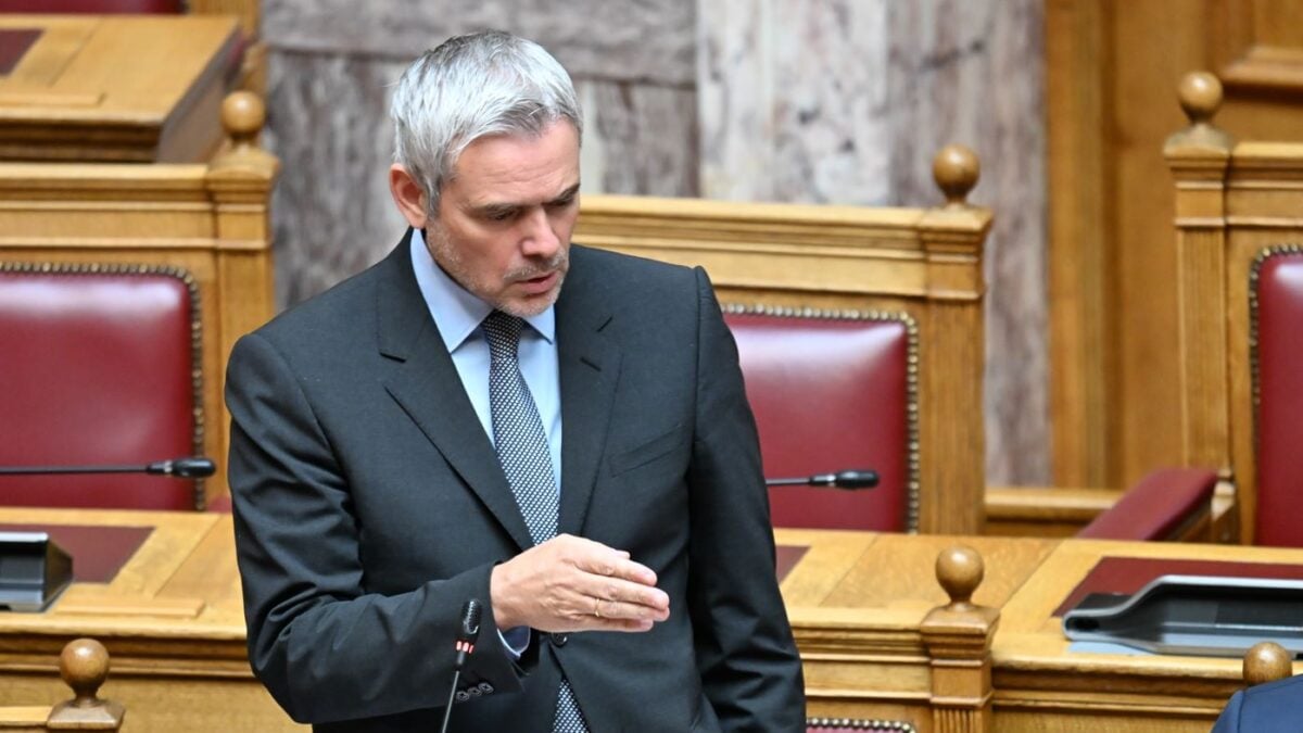 Καραγκούνης: Γιατί δεν μιλά για 13η σύνταξη και πλειστηριασμό 1 Καραγκούνης: Γιατί δεν μιλά για 13η σύνταξη και πλειστηριασμό