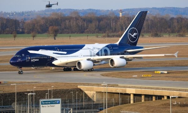 Γαλλία: Αεροσκάφος της Lufthansa προσγειώθηκε αναγκαστικά στη Λιόν όταν πήρε φωτιά powerbank επιβάτη