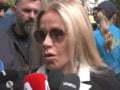 Γιώργος Μαζωνάκης: «Λύγισε» η Μαριάννα Λάτση στη Νίκαια – «Τον λατρεύουμε και μας βλέπει από εκεί»