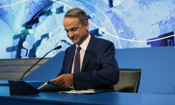 Μητσοτάκης από τη ΔΕΘ: Αυτοδυναμία, «κόκκινη γραμμή» στον Σαμαρά και επίθεση στην αντιπολίτευση