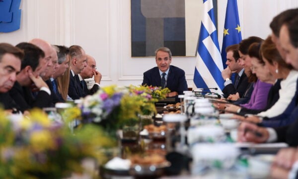 Μητσοτάκης: Οι 4 παρεμβάσεις με 120 δόσεις και πρόστιμα στους servicers – Τι αλλάζει σε diesel και πετρέλαιο θέρμανσης