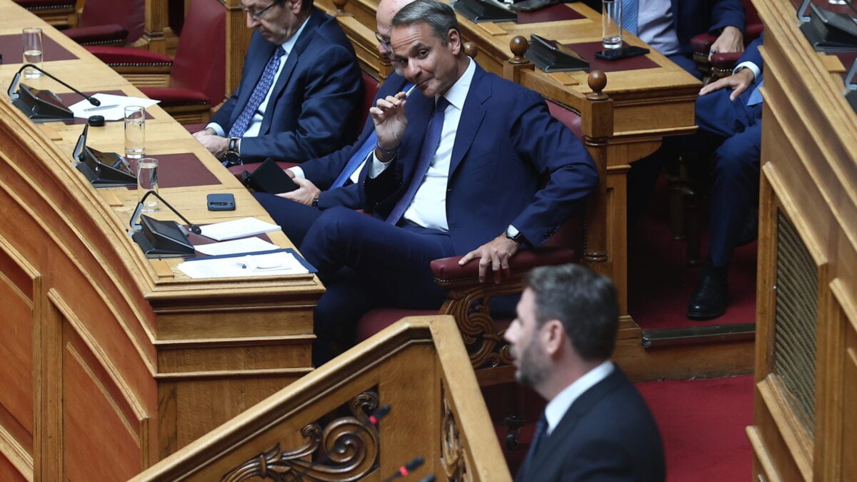 Μητσοτάκης σε Ανδρουλάκη: Βαθιά ανευθυνότητα να μπλέκετε τα εξωτερικά ζητήματα στην εσωτερική αντιπαράθεση – Η ατάκα για Φλωρίδη και την… ανθοδέσμη 2 Μητσοτάκης σε Ανδρουλάκη: Βαθιά ανευθυνότητα να μπλέκετε τα εξωτερικά ζητήματα στην εσωτερική αντιπαράθεση – Η ατάκα για Φλωρίδη και την… ανθοδέσμη