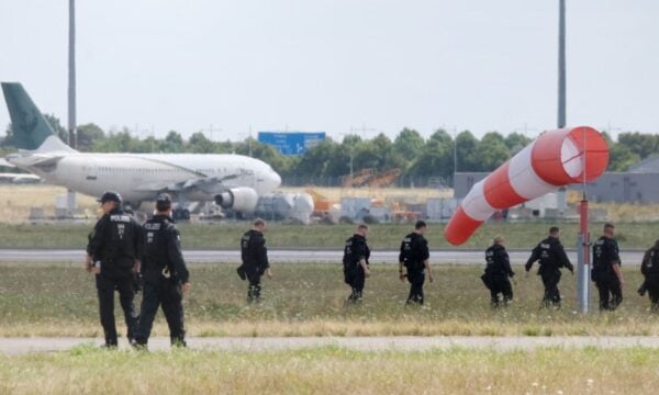 Ευρωπαϊκό «τείχος» απέναντι στη Ρωσία μετά την απόπειρα επίθεσης με drone στη Λειψία – Νέες κυρώσεις και προειδοποιήσεις για κοινή απάντηση