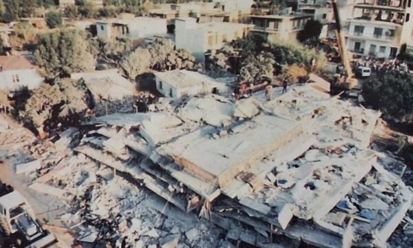 Σαν σήμερα 13 Σεπτεμβρίου: Ο σεισμός των 6 Ρίχτερ που ισοπέδωσε την Καλαμάτα – 40 χρόνια από τη μεγάλη καταστροφή