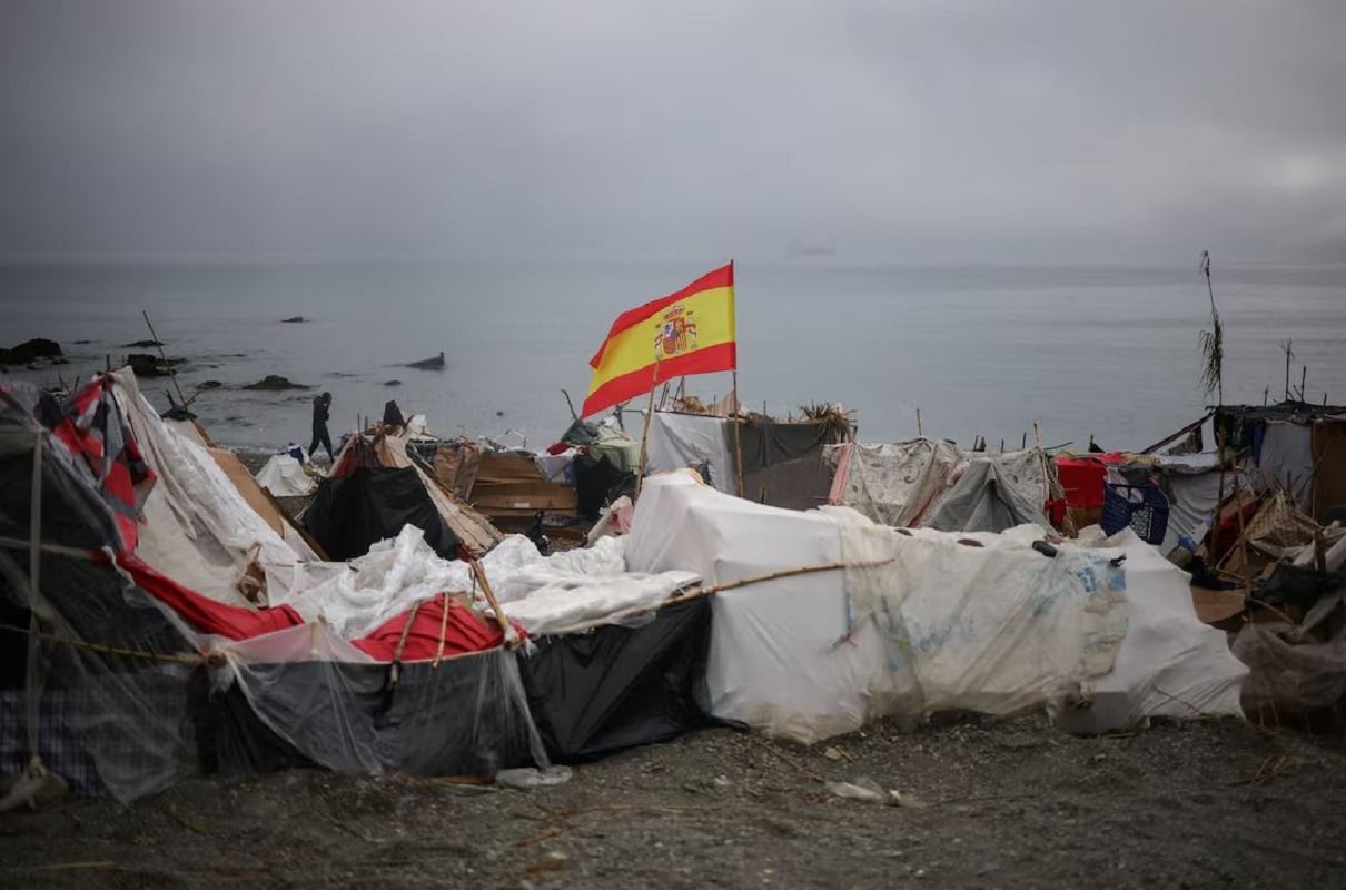 Ισπανία: Θέουτα μετά τη μαζική άφιξη 72.000 μεταναστών – Διαδηλώσεις σε όλη τη χώρα