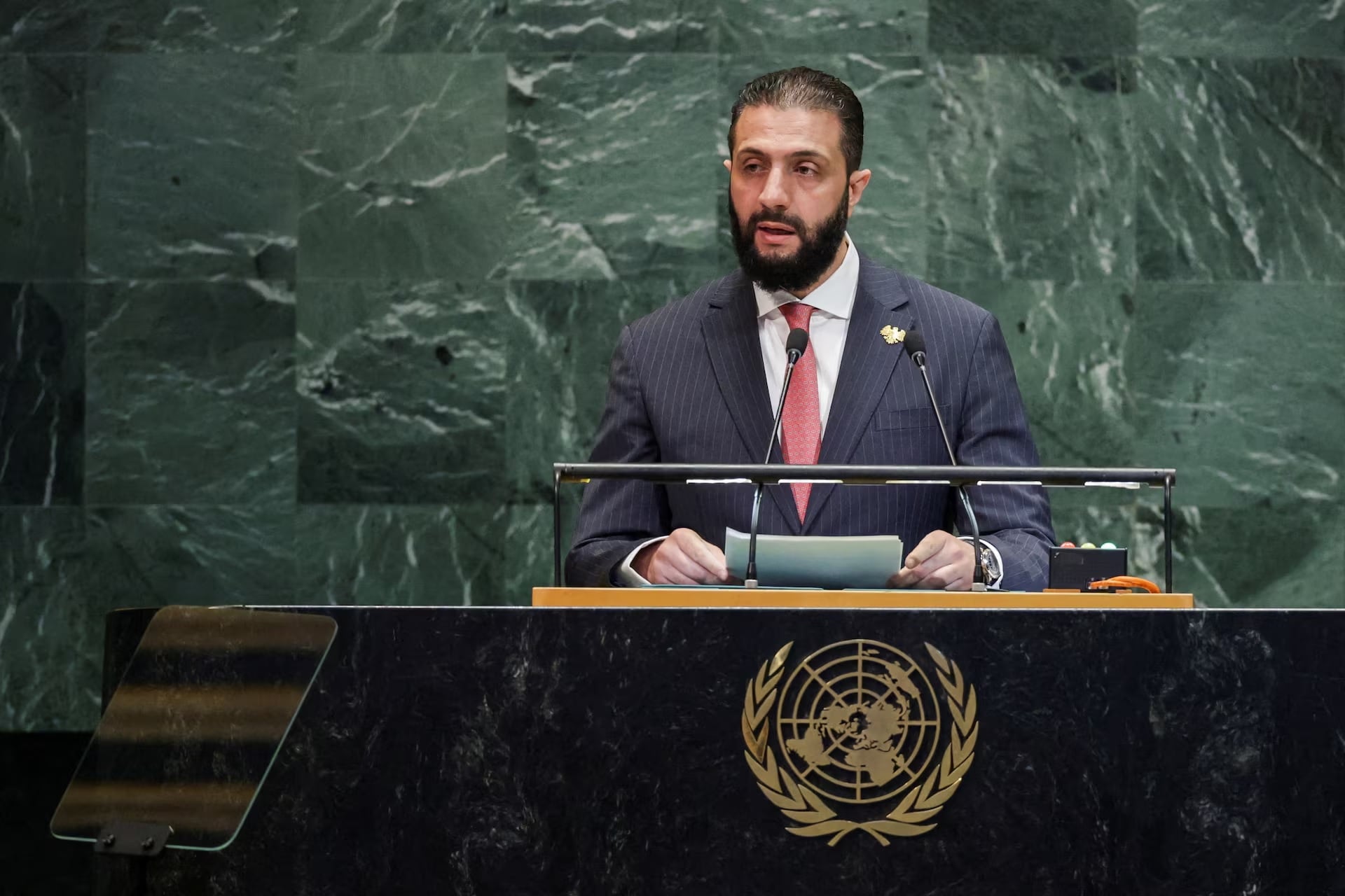 Γκολάν: Ο Άχμεντ αλ Σάρα κατηγόρησε το Ισραήλ για την κατοχή της περιοχής