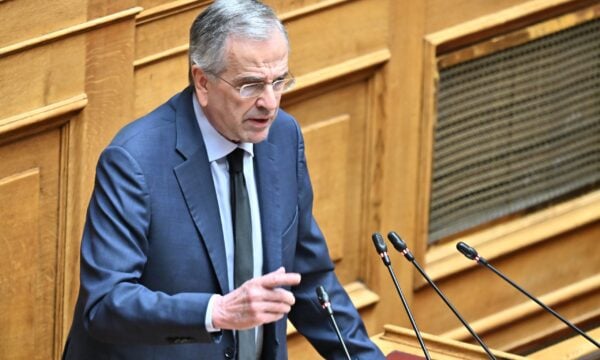 Σαμαράς για τις εξαγγελίες Τσίπρα: «Μεγάλα λόγια, Θεσσαλονίκη, αυταπάτες, στο ίδιο έργο θεατές…»