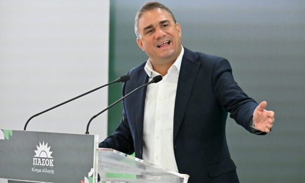 Κώστας Τσουκαλάς: Ο Πρωθυπουργός κρύβει με μπαλώματα το πρόβλημα του ιδιωτικού χρέους κάτω από το χαλί