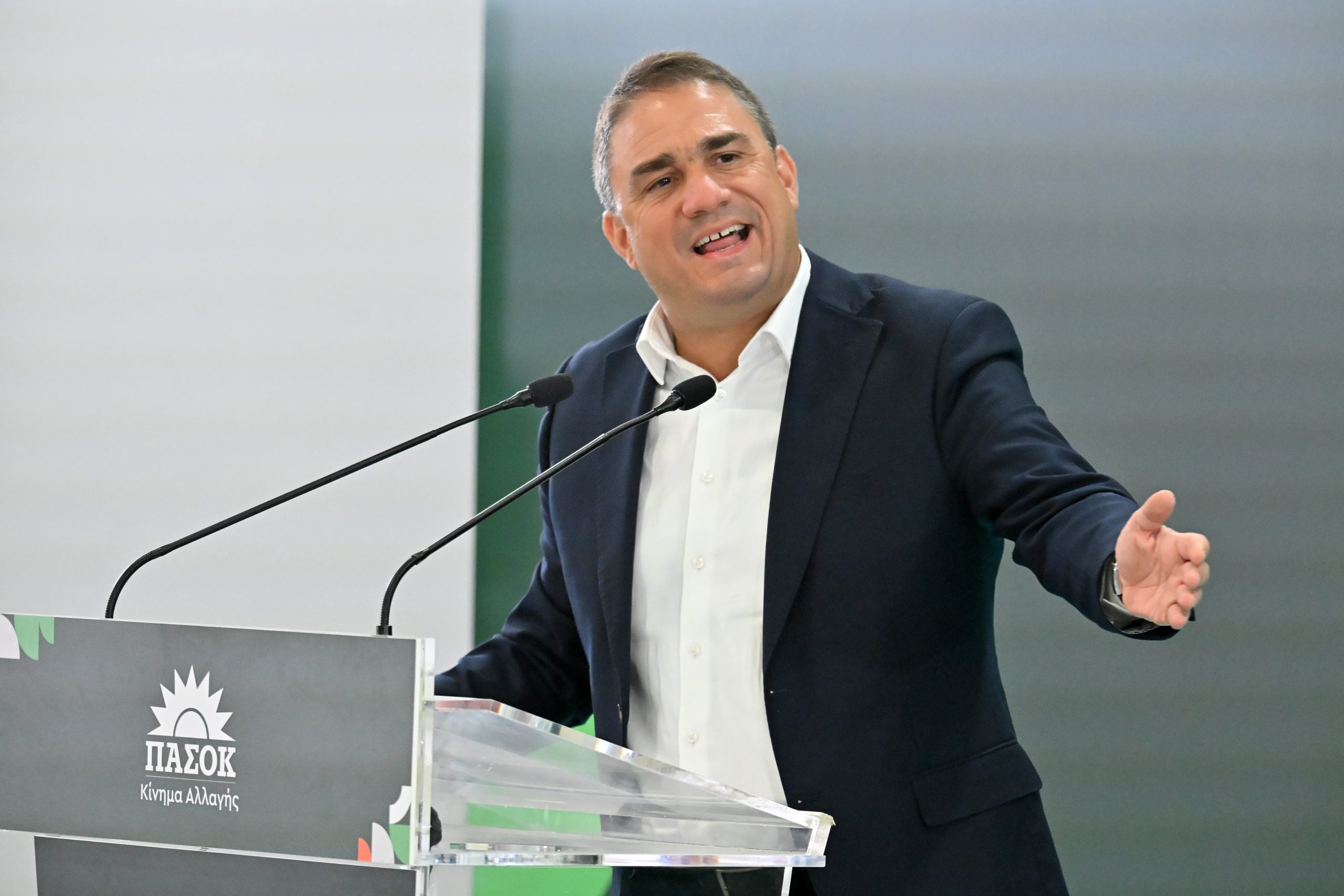 Κώστας Τσουκαλάς: Ο Πρωθυπουργός κρύβει με μπαλώματα το πρόβλημα του ιδιωτικού χρέους κάτω από το χαλί