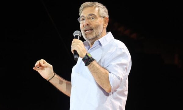 Θοδωρής Αθερίδης: 27 χρόνια νηφάλιος – Τι έλεγε για τη μάχη του με το αλκοόλ «Ο εξευτελισμός είχε χτυπήσει πάτο»