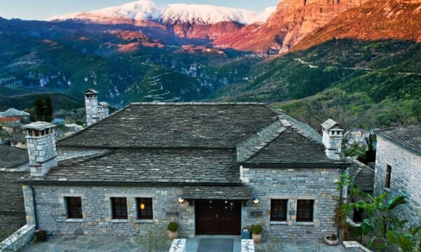 Hellenic Properties: Απέκτησε το Aristi Mountain Resort & Villas στο Ζαγόρι
