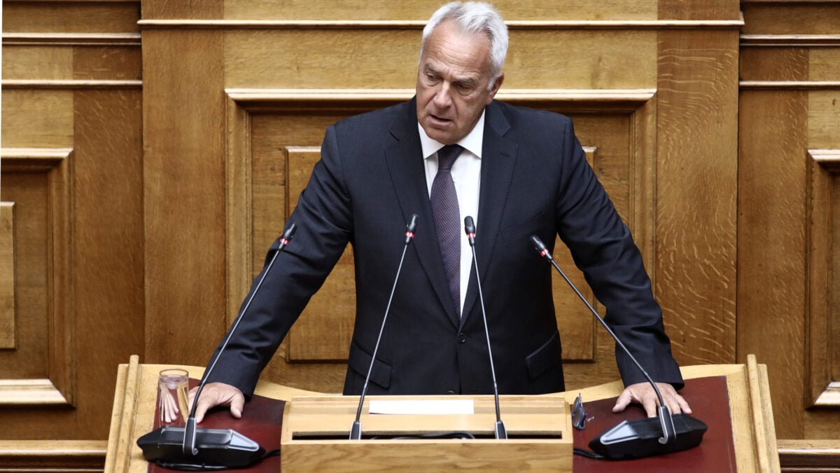 Βορίδης: Οι προτάσεις της ΝΔ αποτελούν πατριωτική φιλελεύθερη Συνταγματική Αναθεώρηση – Το ΠΑΣΟΚ ταπείνωσε και ευτέλισε τη διαδικασία 2 Βορίδης: Οι προτάσεις της ΝΔ αποτελούν πατριωτική φιλελεύθερη Συνταγματική Αναθεώρηση – Το ΠΑΣΟΚ ταπείνωσε και ευτέλισε τη διαδικασία