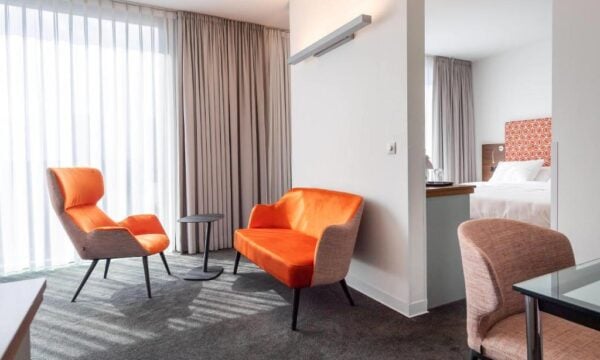Wyndham Hotels & Resorts: Πού άνοιξε νέο ξενοδοχείο στην Ευρώπη