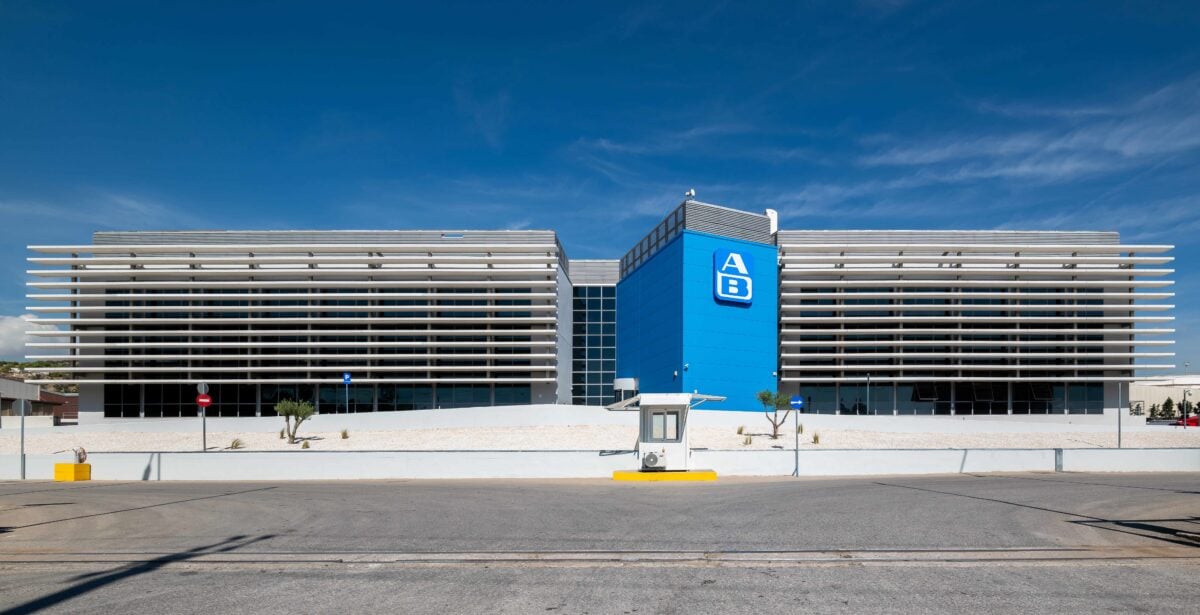 ΑΒ Βασιλόπουλος: Εγκαινίασε νέο data center στην Ελευσίνα – Ικανοποίηση Λαβίδα για τζίρο 2 δισ. ευρώ το 2025, αυξημένο κατά 3,5% 7 ΑΒ Βασιλόπουλος: Εγκαινίασε νέο data center στην Ελευσίνα – Ικανοποίηση Λαβίδα για τζίρο 2 δισ. ευρώ το 2025, αυξημένο κατά 3,5%