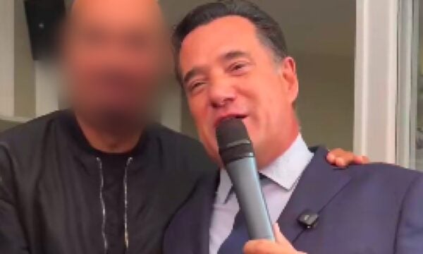 Άδωνις Γεωργιάδης: Ο πασίγνωστος φωτογράφος Δημήτρης Σκουλός στα ψηφοδέλτια της ΝΔ – Η ανακοίνωση (Βίντεο)