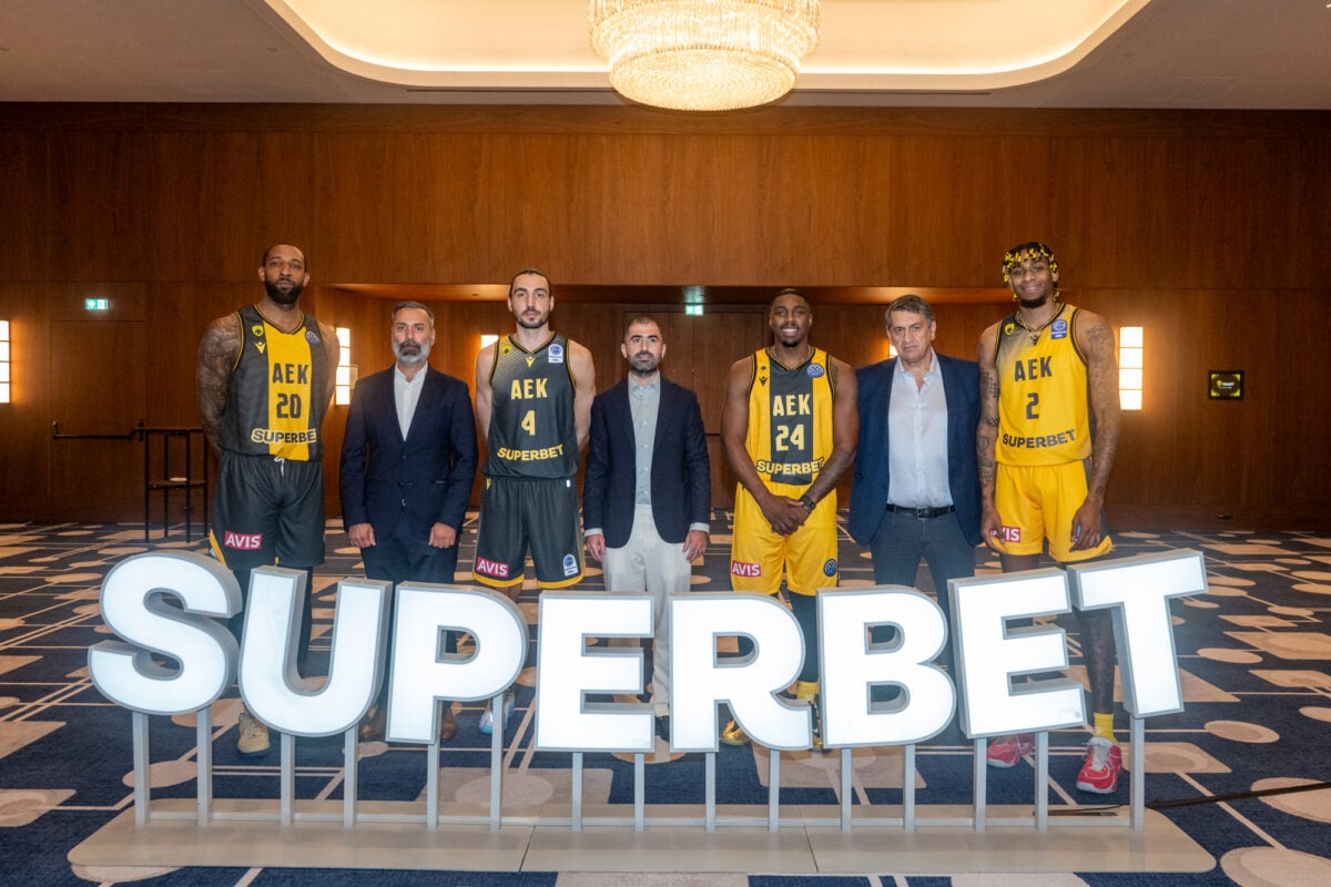 ΑΕΚ BC και Superbet μαζί στη νέα εποχή της «Βασίλισσας» έως το 2029 11 ΑΕΚ BC και Superbet μαζί στη νέα εποχή της «Βασίλισσας» έως το 2029