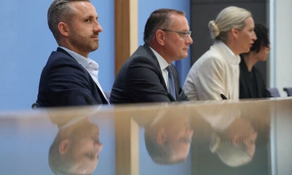 Γερμανία: Μανιφέστο του AfD μετά τον εκλογικό θρίαμβο – «Επαναμετανάστευση», λογοκρισία στην Τέχνη και διαχωρισμός στα σχολεία