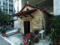 Αγία Δύναμη: Το εκκλησάκι της Αθήνας που συνδέεται με τον Ηρακλή και το 1821
