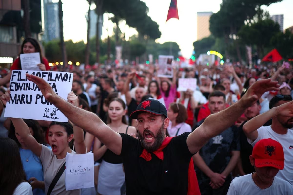 Politico: Ψηφιακό μπλόκο της Meta σε Αλβανούς ακτιβιστές που αντιδρούν στο project του Κούσνερ – Έκλεισε τα προφίλ τους στο Instagram
