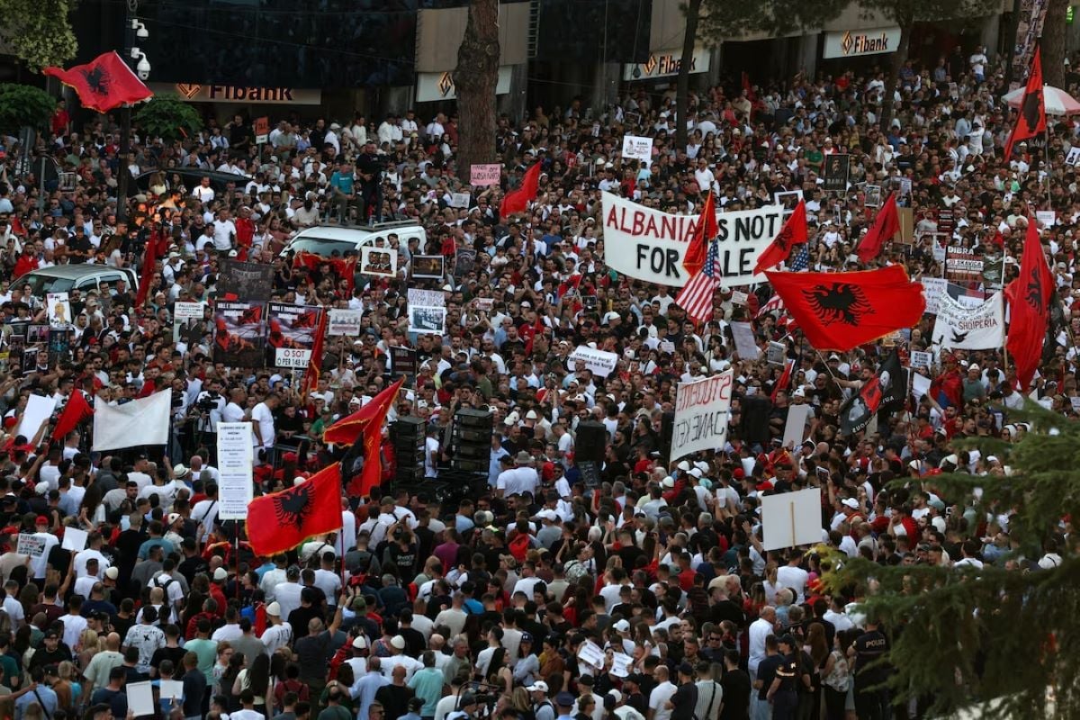 Politico: Ψηφιακό μπλόκο της Meta σε Αλβανούς ακτιβιστές που αντιδρούν στο project του Κούσνερ – Έκλεισε τα προφίλ τους στο Instagram 9 Politico: Ψηφιακό μπλόκο της Meta σε Αλβανούς ακτιβιστές που αντιδρούν στο project του Κούσνερ – Έκλεισε τα προφίλ τους στο Instagram