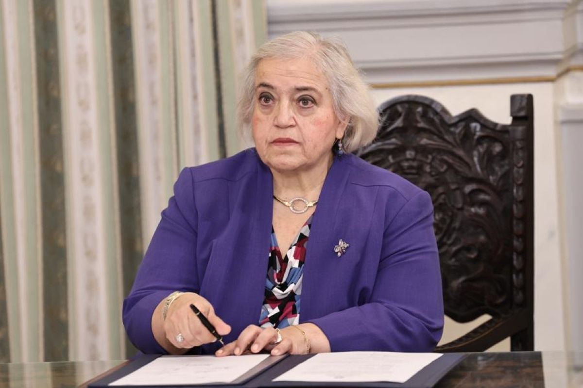 Βόρεια Μακεδονία: Η Αθήνα ζητεί διορθώσεις στα σχολικά βιβλία για αλυτρωτικές αναφορές – Τι είπε η υφυπουργός Εξωτερικών