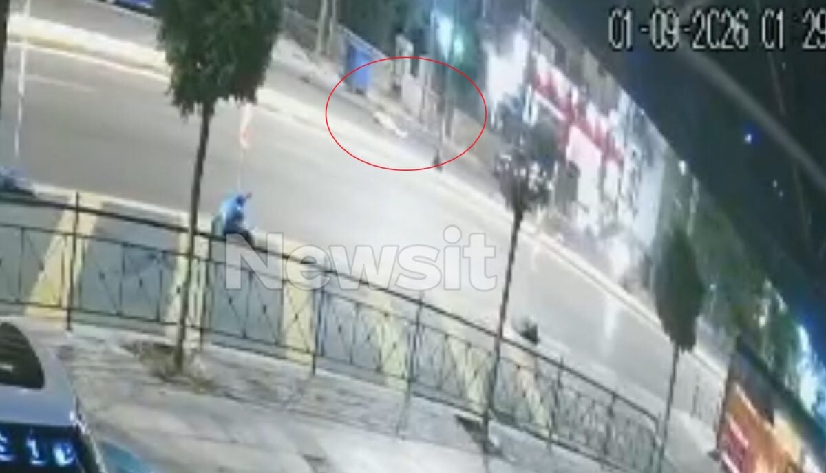 Η στιγμή του τροχαίου με τους τρεις νεκρούς στη λεωφόρο Αλεξάνδρας – Βίντεο ντοκουμέντο