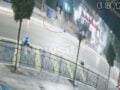 Λεωφόρος Αλεξάνδρας: Ανατροπή στο τροχαίο δυστύχημα – Οι δύο γυναίκες έκαναν επικίνδυνη αναστροφή με το μηχανάκι