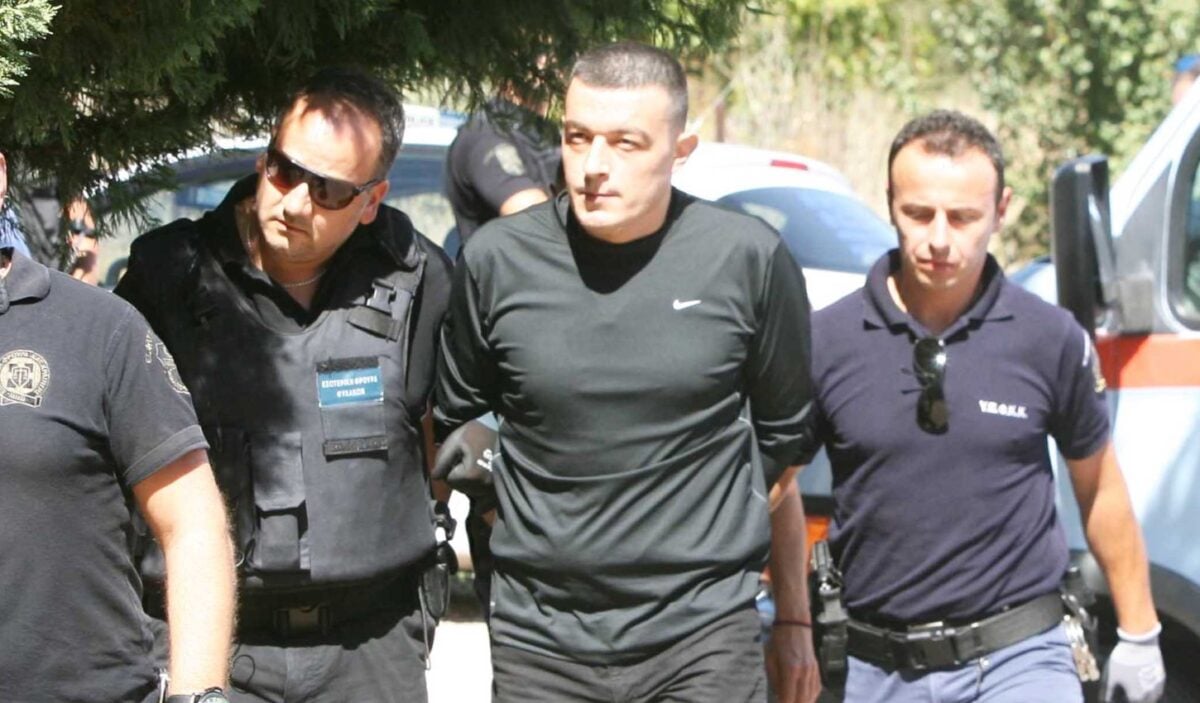 Αλκέτ Ριζάι: Από τις δολοφονίες και τις αποδράσεις με ελικόπτερο στους πυροβολισμούς στην Ανάβυσσο – Πιθανό να επιστρέψει σήμερα στις φυλακές