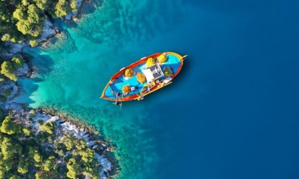 Ελληνικό νησί στους κορυφαίους προορισμούς χωρίς overtourism