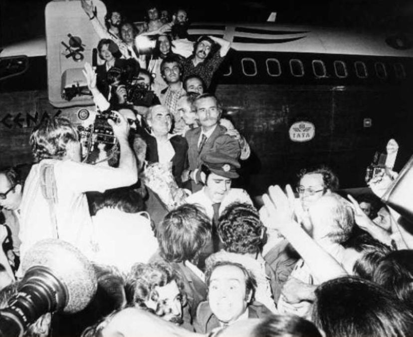 Η Διακήρυξη της 3ης Σεπτέμβρη 1974 που ίδρυσε το ΠΑΣΟΚ και άλλαξε την πολιτική ιστορία της Ελλάδας 12 Ανδρέας Παπανδρέου - Επιστροφή στην Ελλάδα το 1974