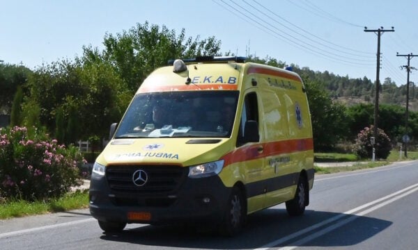 Βόλος: 19χρονος έστειλε τον πατέρα του στο νοσοκομείο – Τον χτύπησε με παλούκι και γροθιές