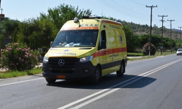 Ιωάννινα: Μεθυσμένος 29χρονος τραυμάτισε με το αυτοκίνητο την 24χρονη σύντροφό του – Μάχη για τη ζωή της δίνει