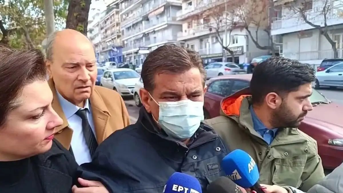Θεσσαλονίκη: Συγκλονίζει ο γιος του 55χρονου αστυνομικού που ενημερώθηκε για τον καρκίνο έναν χρόνο αργότερα