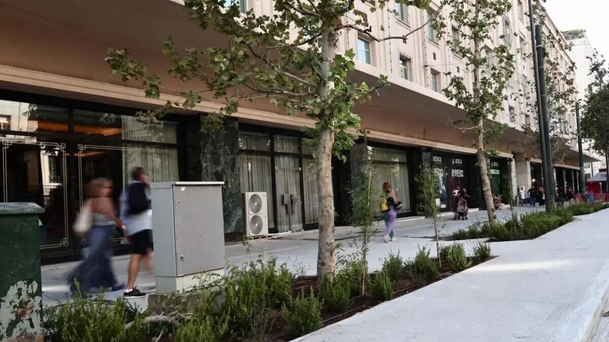 Aττικά Πολυκαταστήματα: Επιταχύνθηκαν οι πωλήσεις και τα κέρδη στο α’ εξάμηνο – Στο 10,5% ο τζίρος των τουριστών 1 Aττικά Πολυκαταστήματα: Επιταχύνθηκαν οι πωλήσεις και τα κέρδη στο α’ εξάμηνο – Στο 10,5% ο τζίρος των τουριστών