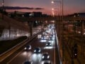 Φωτιά σε αυτοκίνητο στην Αττική Οδό: Καθυστερήσεις στο ρεύμα προς Κατεχάκη