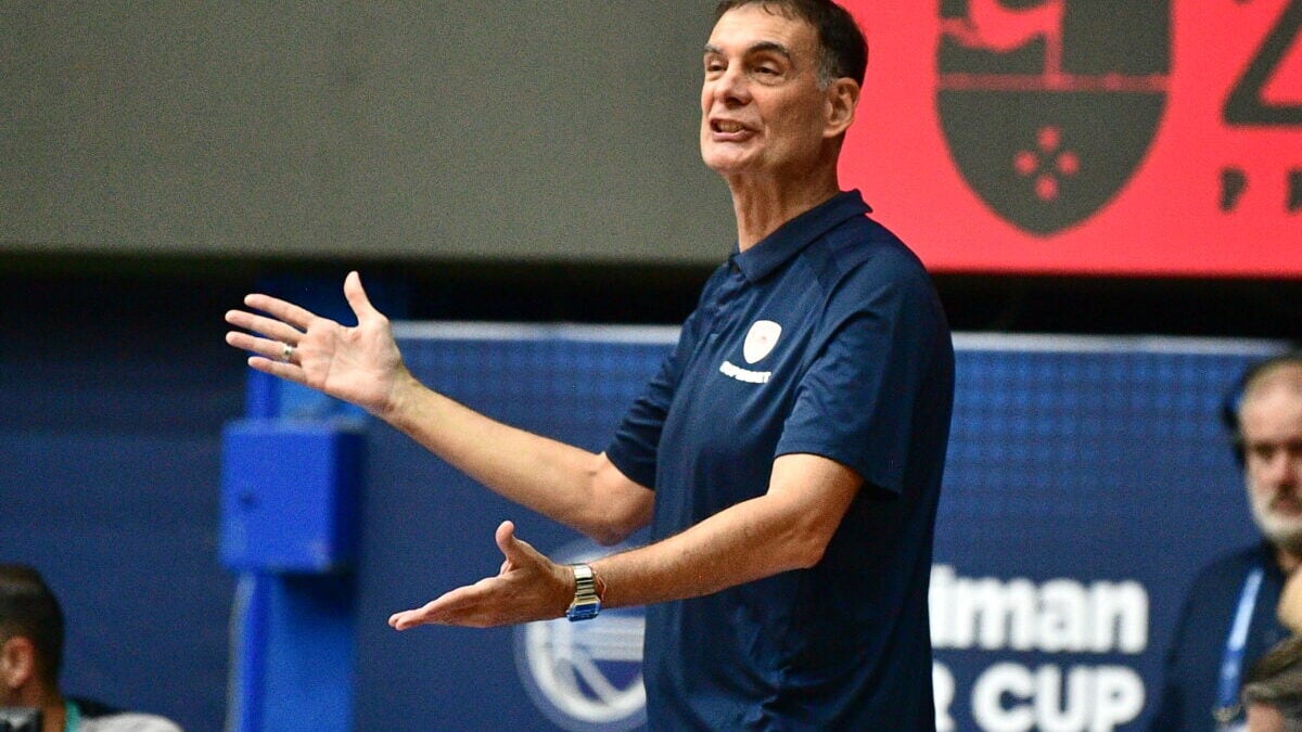 Μπαρτζώκας: Ο Μοντέρο ελέγχει πλήρως τον Ολυμπιακό, που αγωνίζεται για τίτλους 1 Μπαρτζώκας: Ο Μοντέρο ελέγχει πλήρως τον Ολυμπιακό, που αγωνίζεται για τίτλους