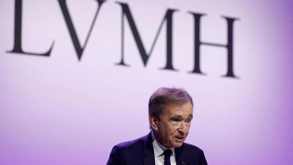 Louis Vuitton: Η οικογένεια Arnault απλοποιεί τη δομή για να διατηρήσει τον έλεγχο 1 Louis Vuitton: Η οικογένεια Arnault απλοποιεί τη δομή για να διατηρήσει τον έλεγχο