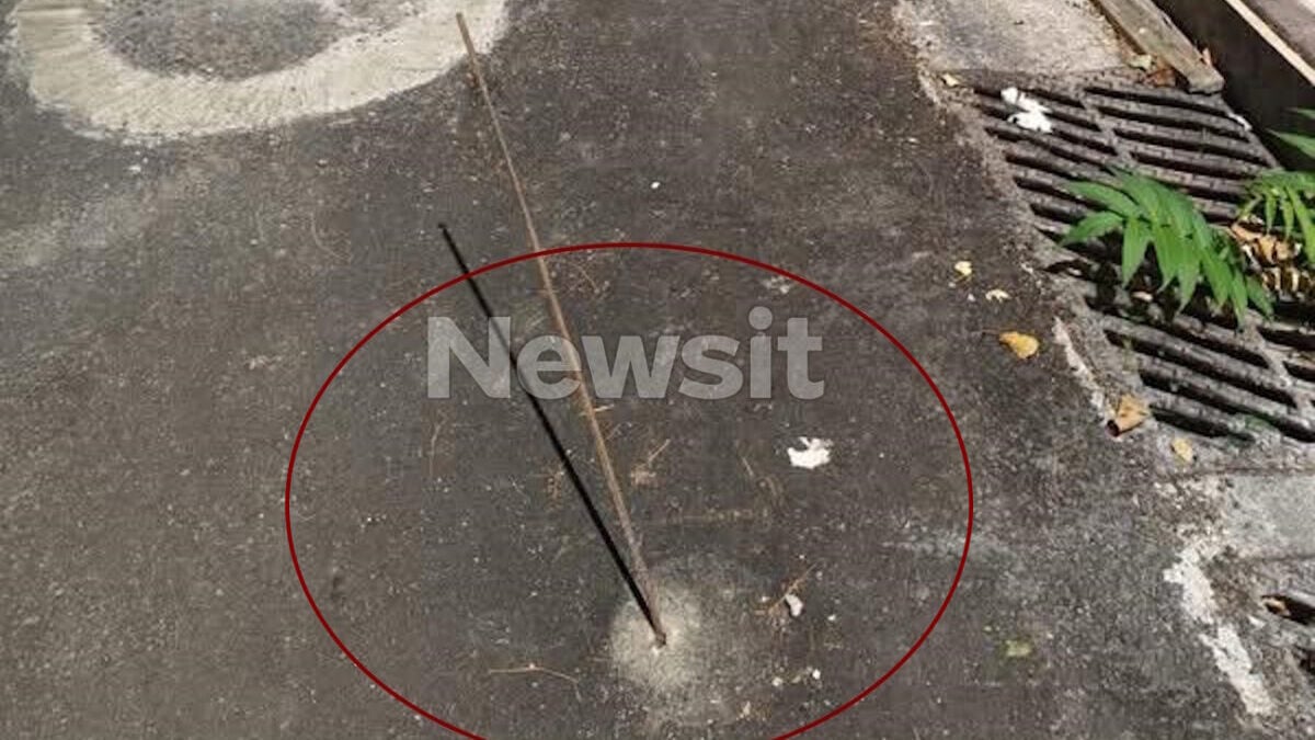 Πεύκη: 69χρονη τραυματίστηκε από μπετόβεργα που ήταν καρφωμένη στον δρόμο – «Μπορεί να σκοτωθεί άνθρωπος» 3 Πεύκη: 69χρονη τραυματίστηκε από μπετόβεργα που ήταν καρφωμένη στον δρόμο – «Μπορεί να σκοτωθεί άνθρωπος»