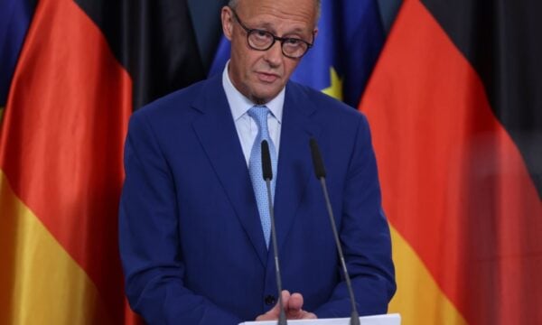 Αναταραχή στη Γερμανία: Δεν παραιτείται ο Μερτς παρά τις αντιδράσεις – Πρώτο το AfD με 38,3%, στο χείλος του αποκλεισμού από το τοπικό κοινοβούλιο η CDU