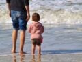 Η Σιγκαπούρη πληρώνει σχεδόν 70.000 δολάρια σε κάθε ζευγάρι για περισσότερες γεννήσεις