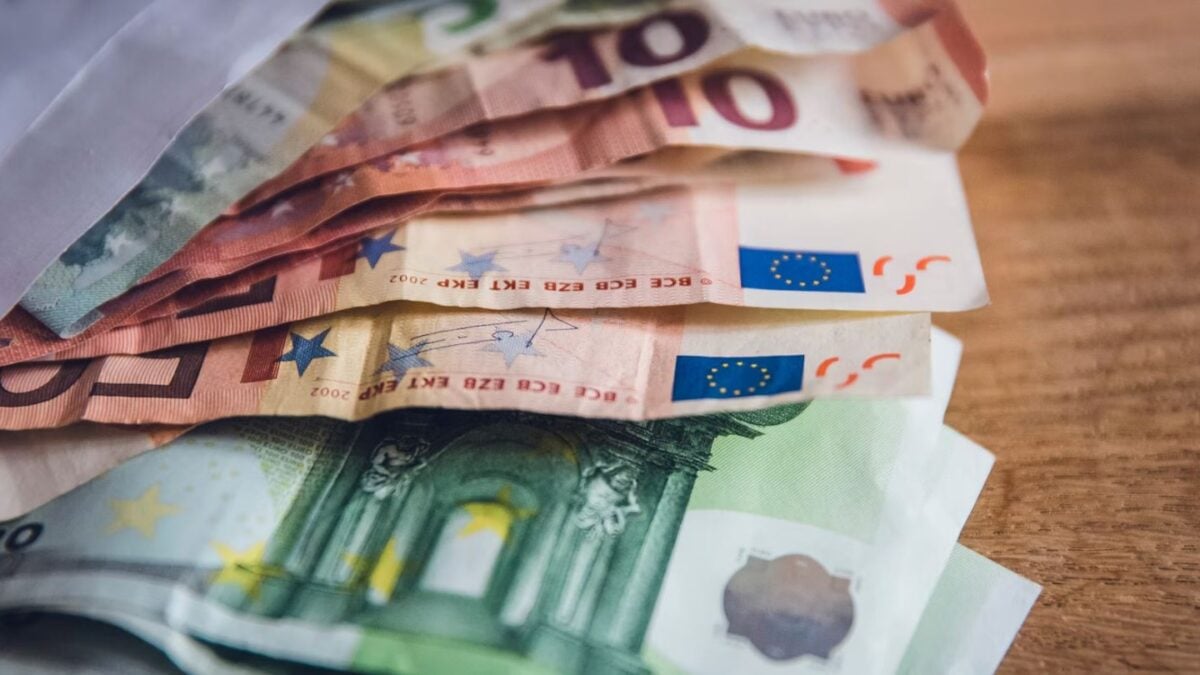 Δημόσιο: Άνοιξε σήμερα η πλατφόρμα για αιτήσεις χορήγησης δανείων σε πολιτικούς υπαλλήλους 1 Δημόσιο: Άνοιξε σήμερα η πλατφόρμα για αιτήσεις χορήγησης δανείων σε πολιτικούς υπαλλήλους