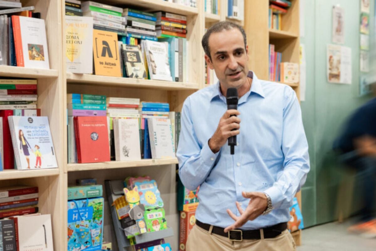 Bookmarkers: Η εκστρατεία του Γρηγόρη Δημητριάδη με επίκεντρο το βιβλίο
