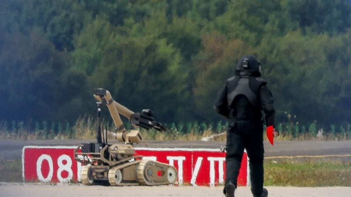 Φον ντερ Λάιεν: Ρωσικές απειλές στην Ευρώπη και νέα κανονικότητα – Ρούτε: Η Ρωσία γίνεται όλο και πιο απερίσκεπτη 2 Φον ντερ Λάιεν: Ρωσικές απειλές στην Ευρώπη και νέα κανονικότητα – Ρούτε: Η Ρωσία γίνεται όλο και πιο απερίσκεπτη